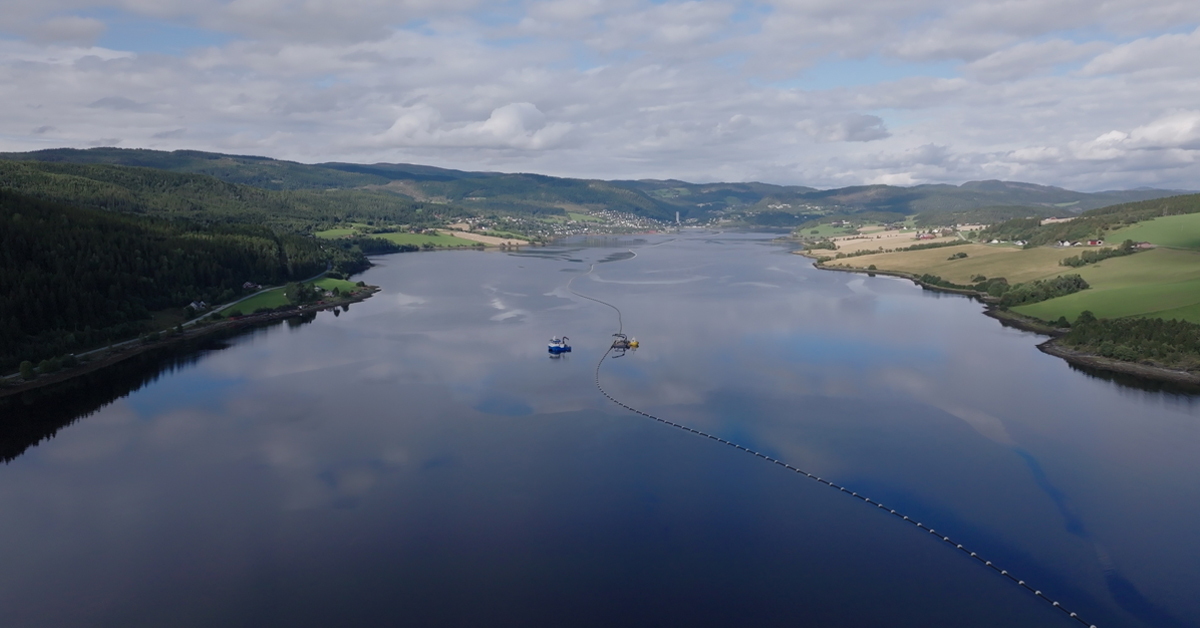 Utvidelse av sjøledning for SalMar settefiskanlegg