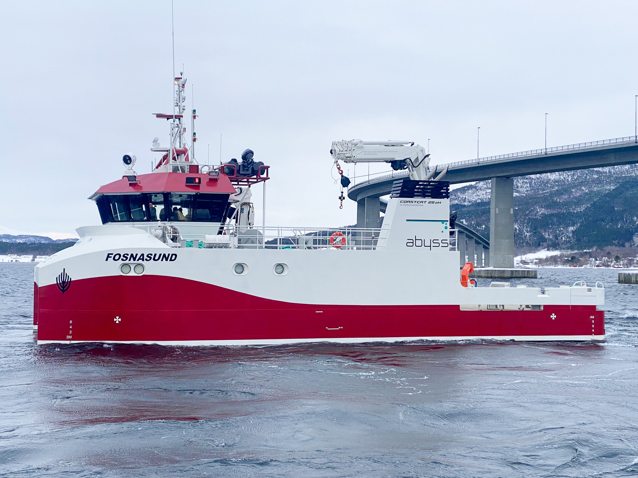 Hybridfartøyet 'Fosnasund' overlevert til Abyss AS 